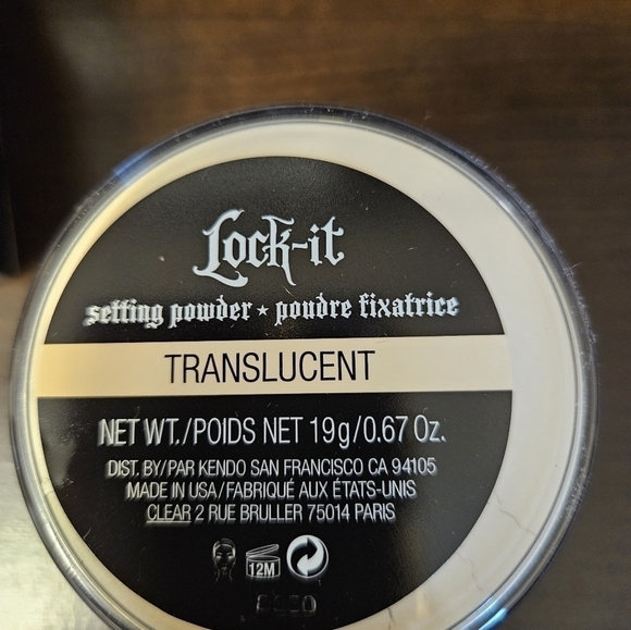 Kat Von D Translucent Setting Powder (NIB) - Picture 4 of 5